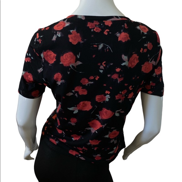 NWOT.ST. JOHN SPORT Rose Print Cropped Top - Picture 3 of 6
